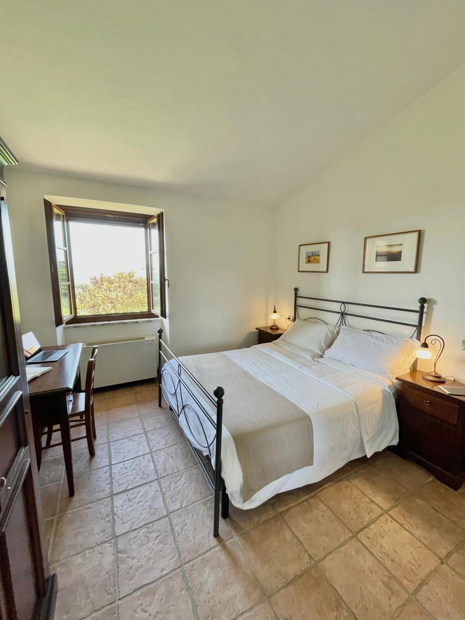 Residence Maria Giulia 코르시아노 외부 사진